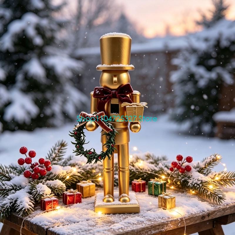 D8KF Christmas Wooden Gold Nut - огляд і ціна Nutcracker Figurine